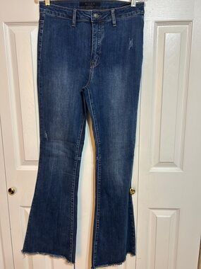 Risen Dark Blue Bootcut Jeans size 11/30